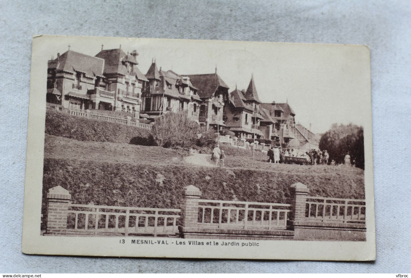 Mesnil Val, les villas et le jardin public, Seine Maritime 76