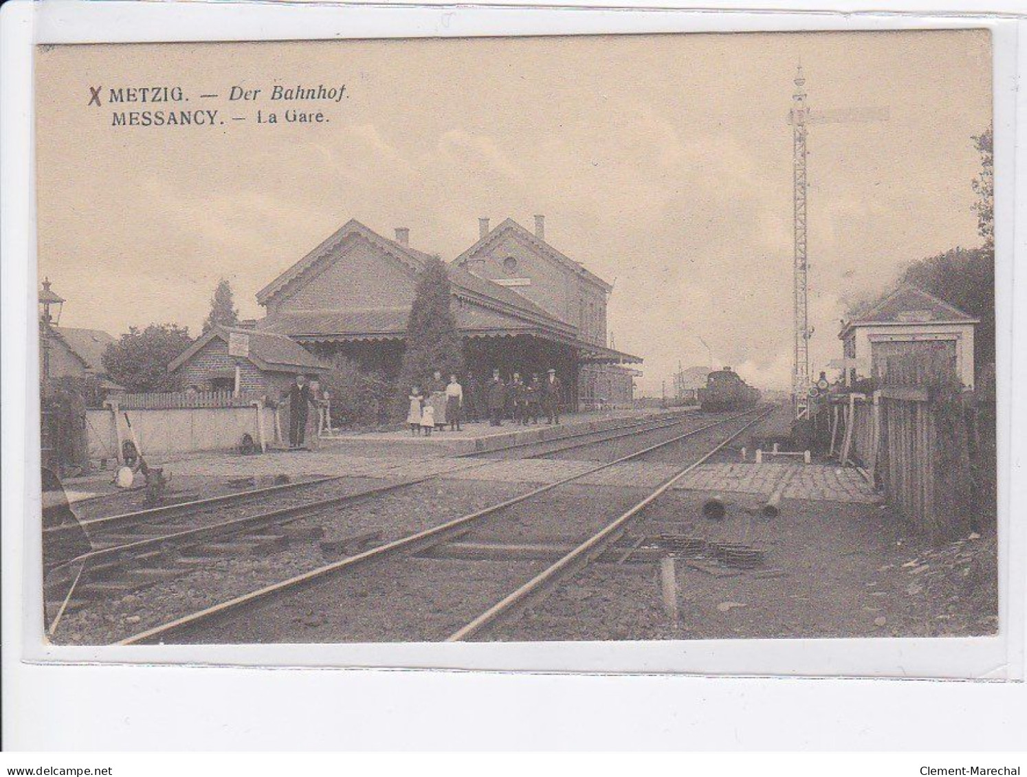 MESSANCY: la gare - très bon état
