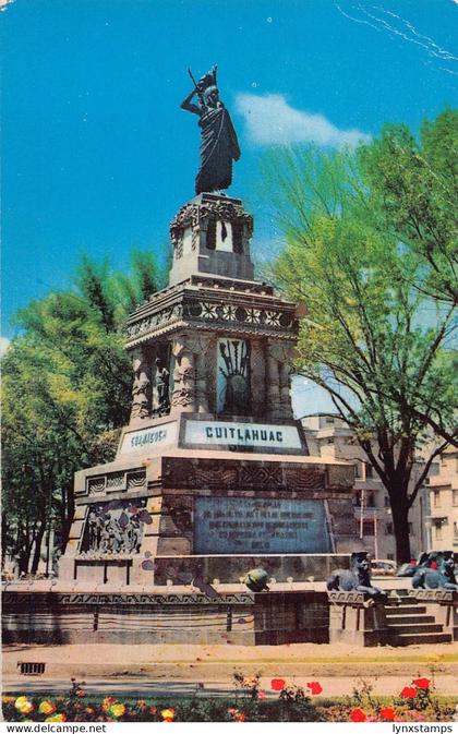 B188 Mexico The Cuauhtemoc Monument Mexico City postcard