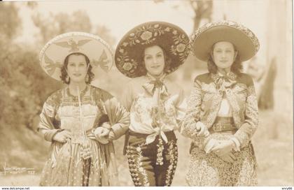 MEXICO-COSTUME DONNE