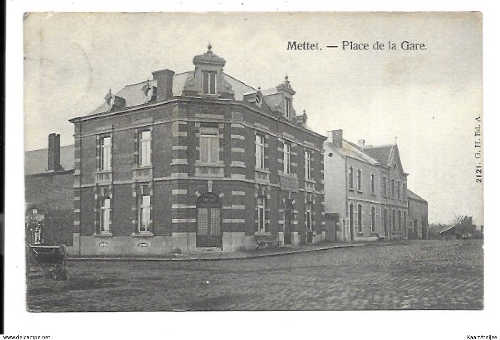 Mettet - Place de la gare.