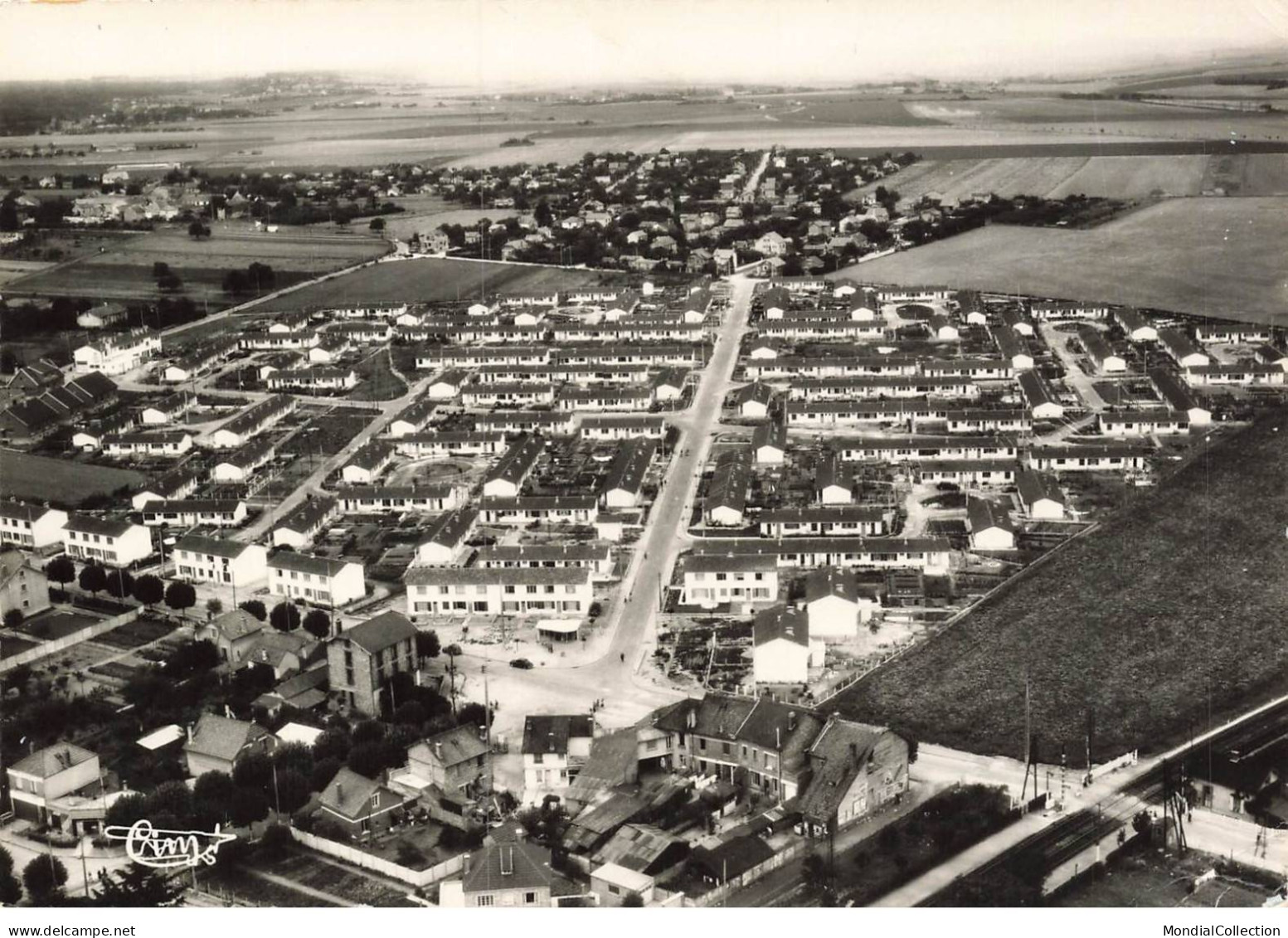 MIKIFP3-017- 78 LES CLAYES SOUS BOIS LES JARDINS DES CLAYES VUE AERIENNE