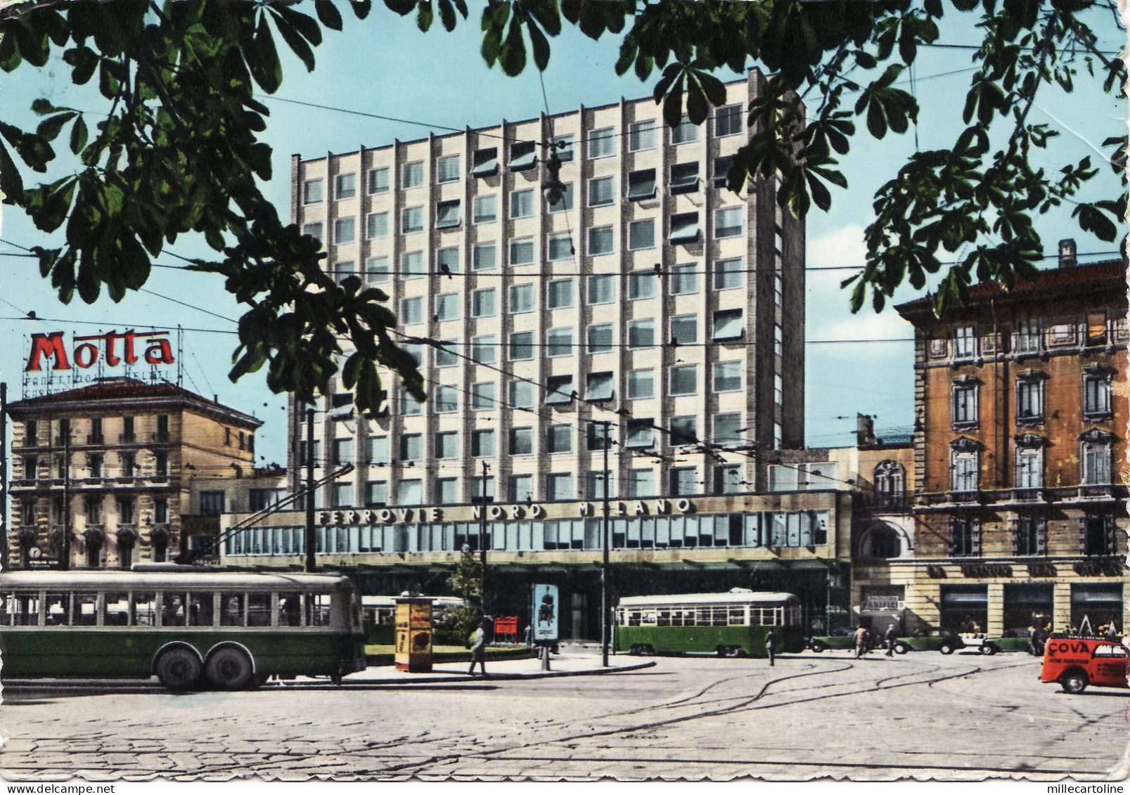 #MILANO: IL PALAZZO DELLE FERROVIE NORD MILANO