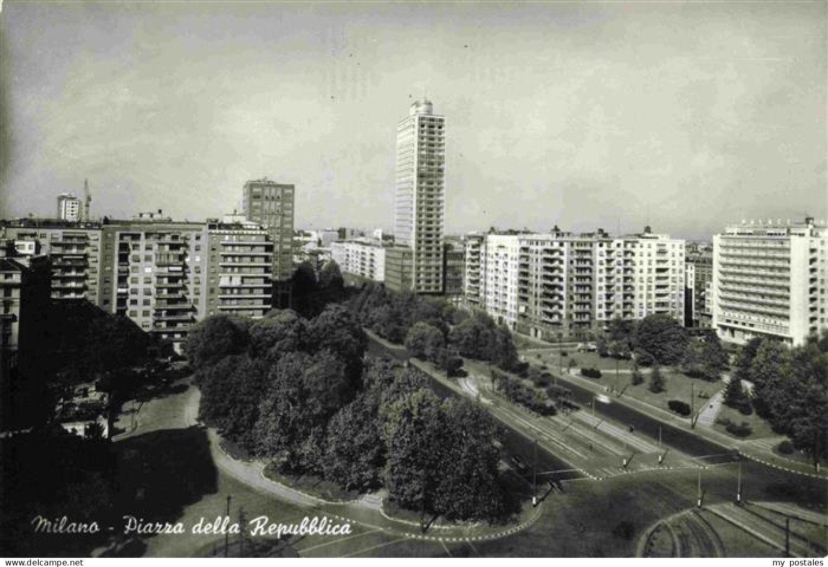 MILANO Mailand IT Piazza della Repubblica