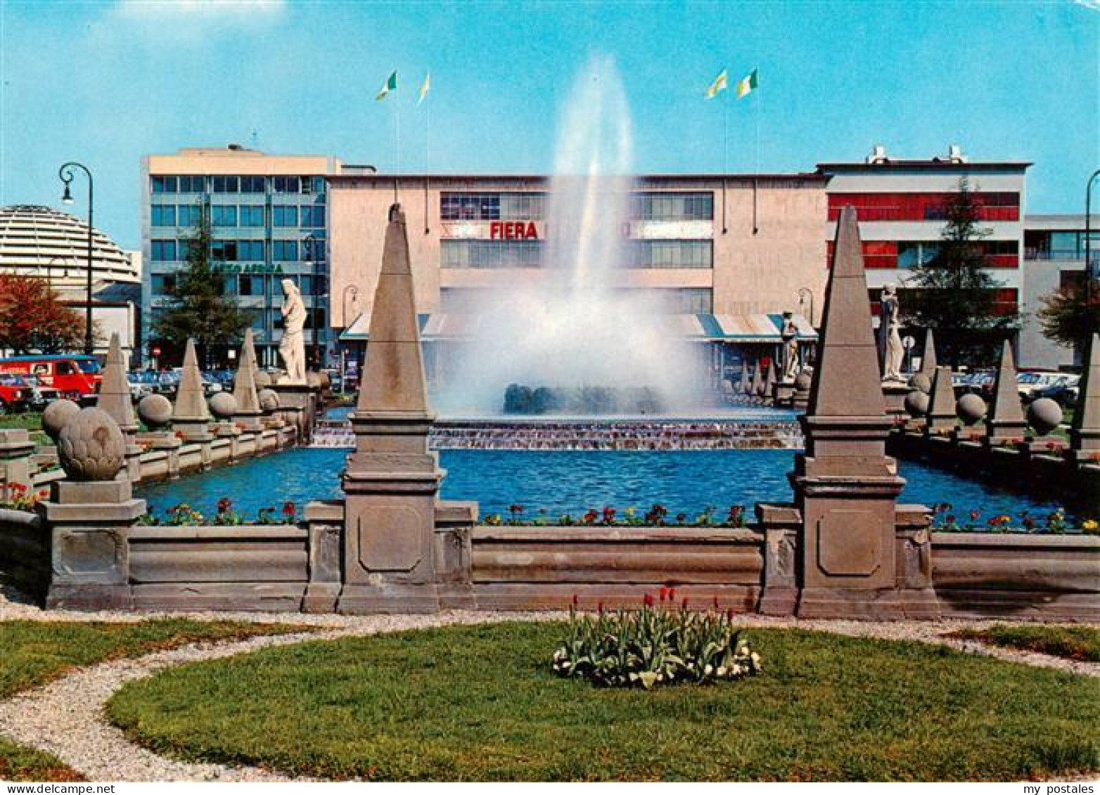 Milano Mailand IT Piazza Giulio Cesare Fiera di Milano