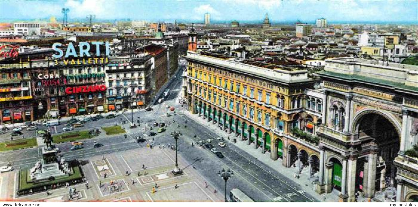 MILANO Mailand IT Scorcio panoramico dal Duomo