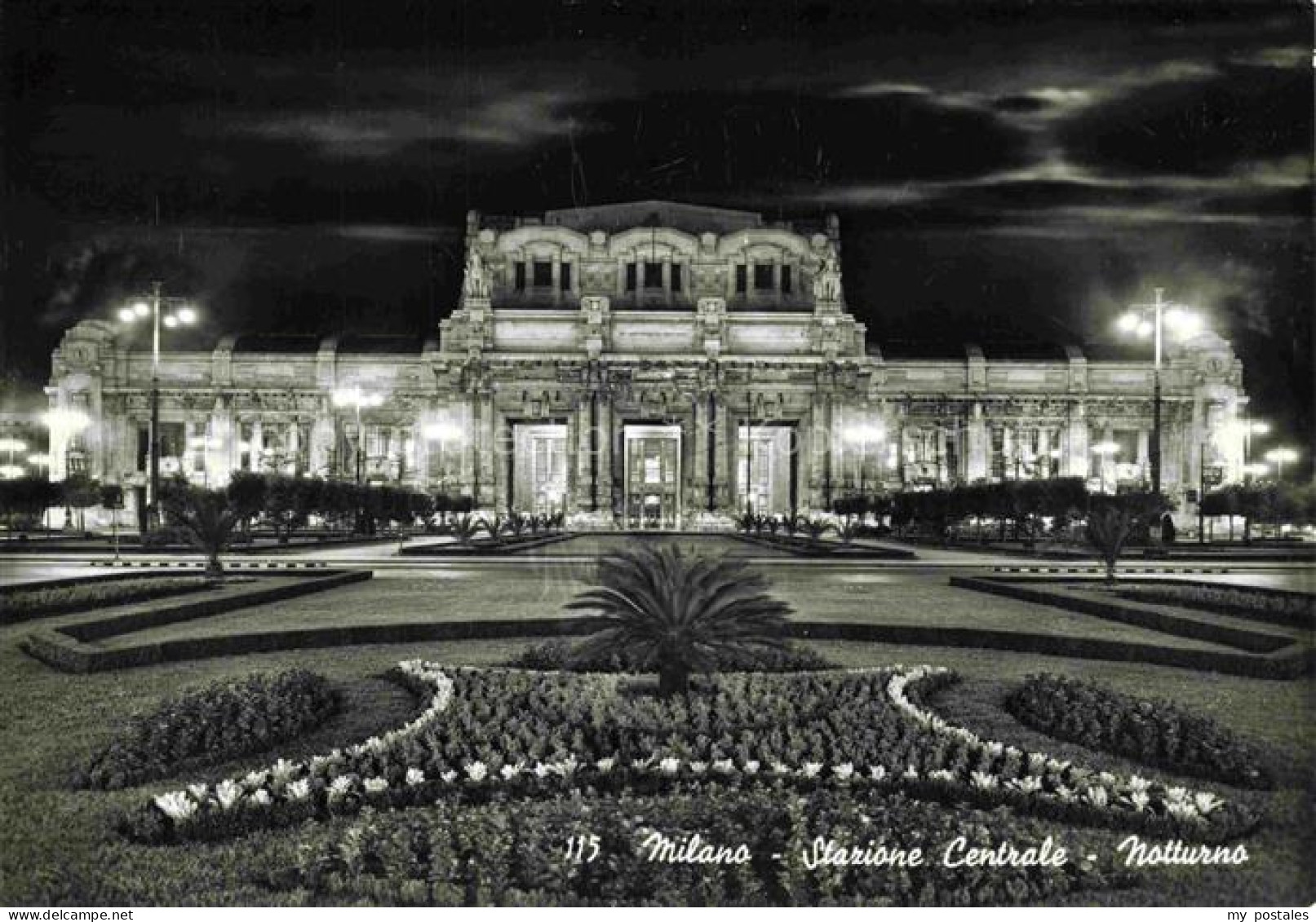 MILANO Mailand IT Stazione Centrale Notturno