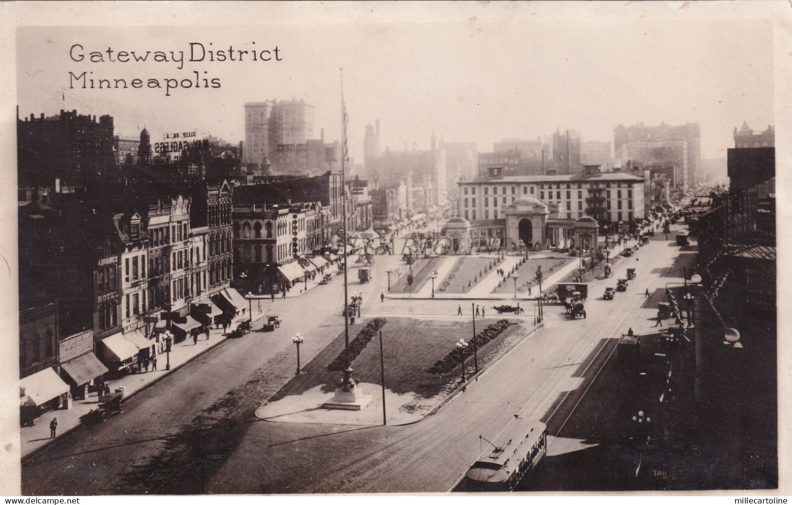 MINNESOTA - Minneapolis - Gateway District - Grogan Photo postcard