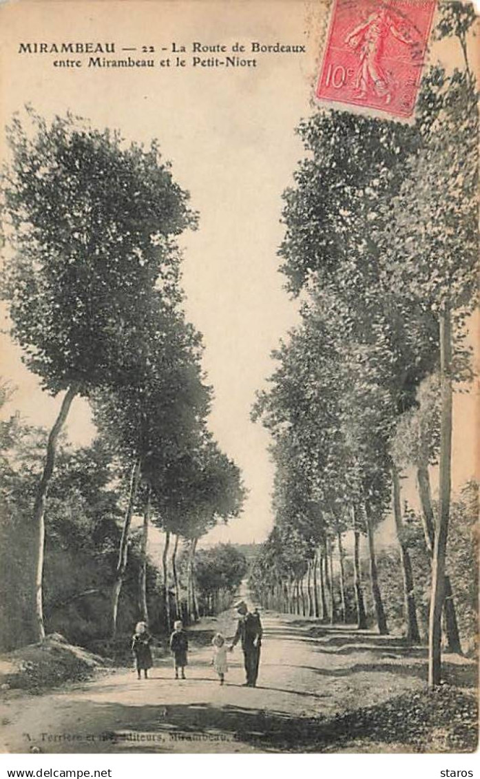 MIRAMBEAU - La Route de Bordeaux entre Mirambeau et le Petit-Niort