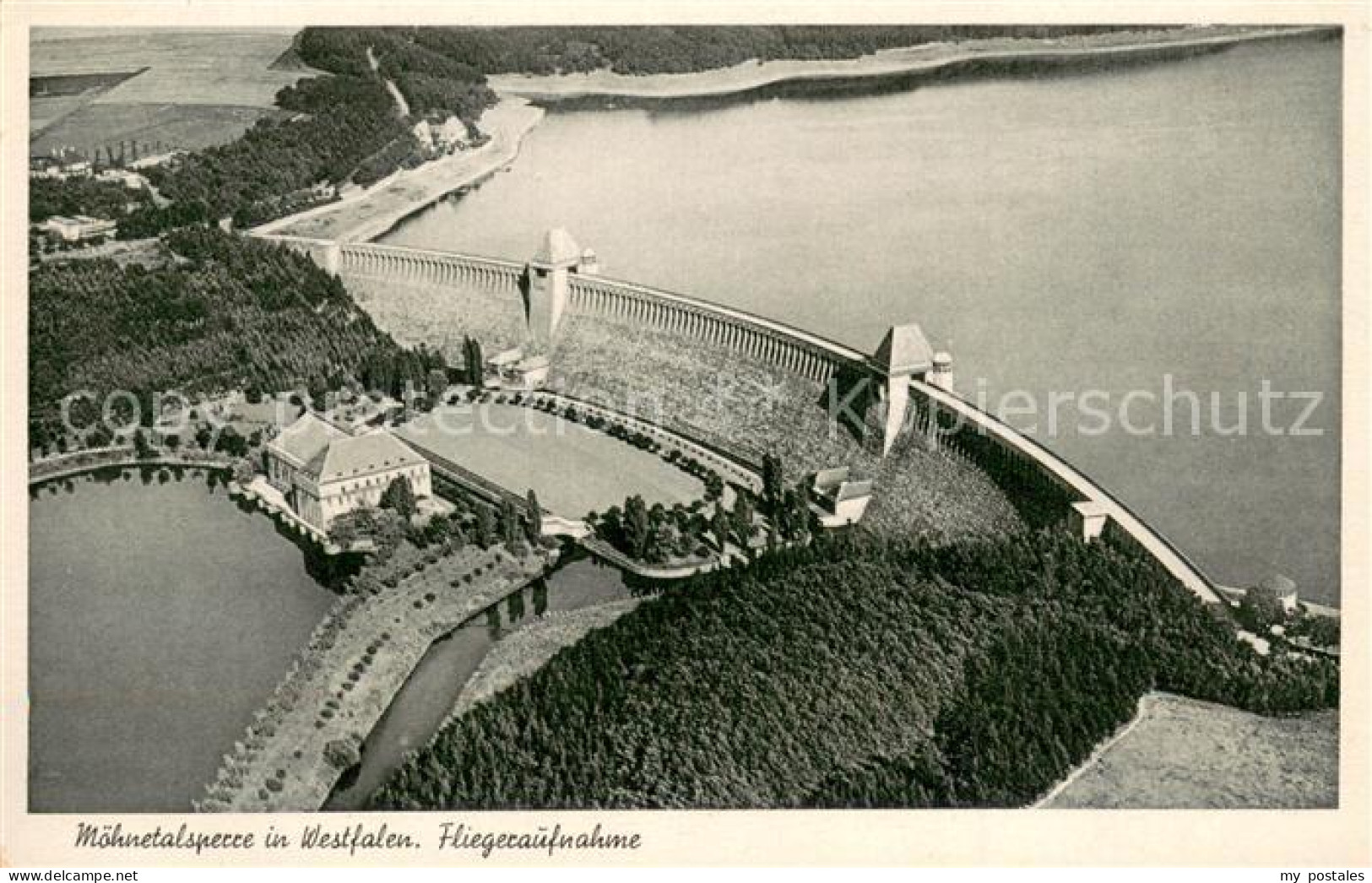 Moehnetalsperre Fliegeraufnahme