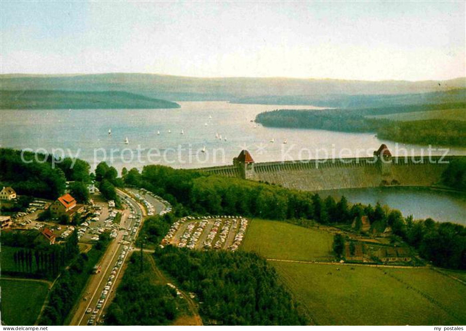 Moehnetalsperre Staumauer Luftaufnahme