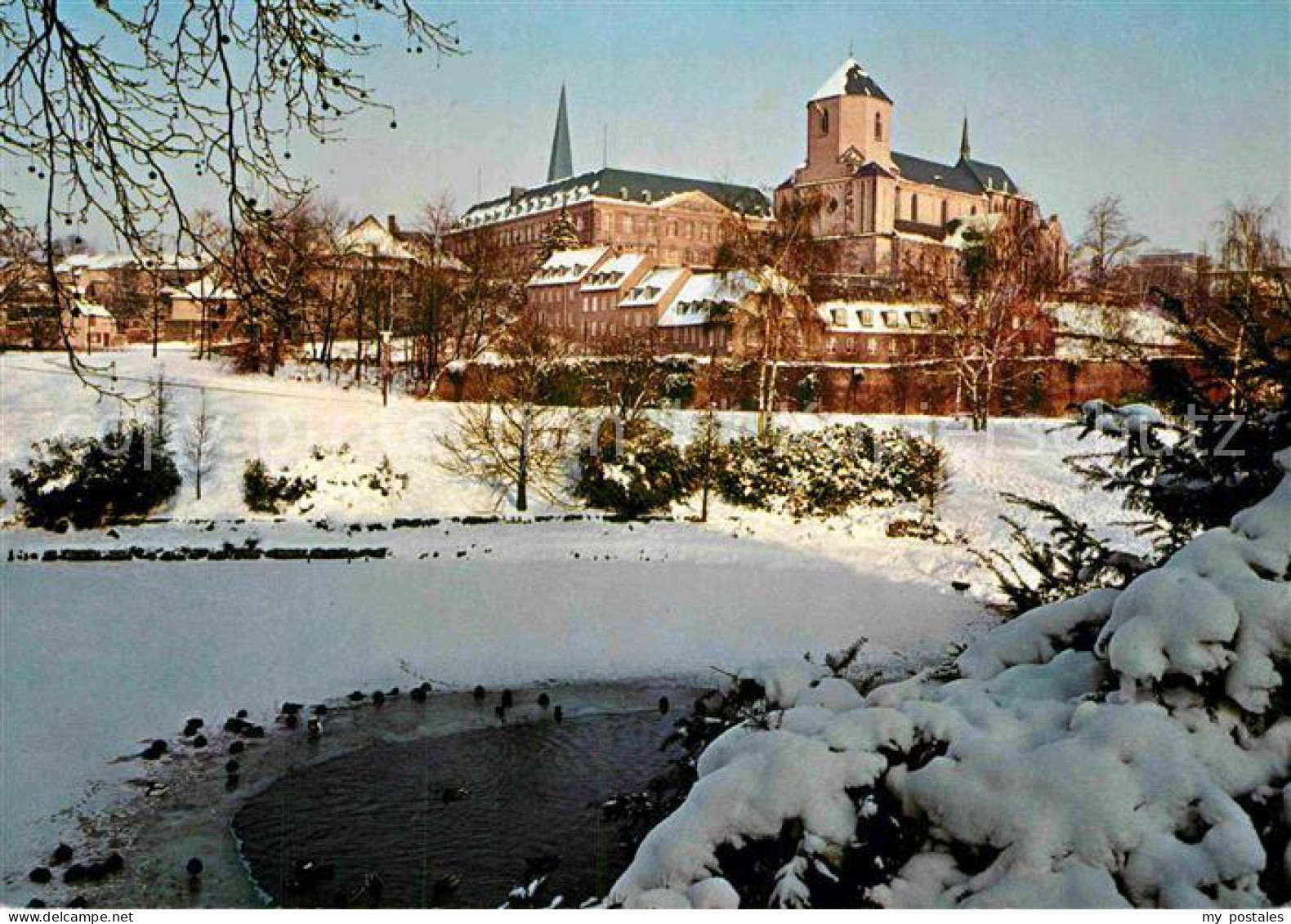 MoeNCHENGLADBACH NRW Abteiberg Winterlandschaft