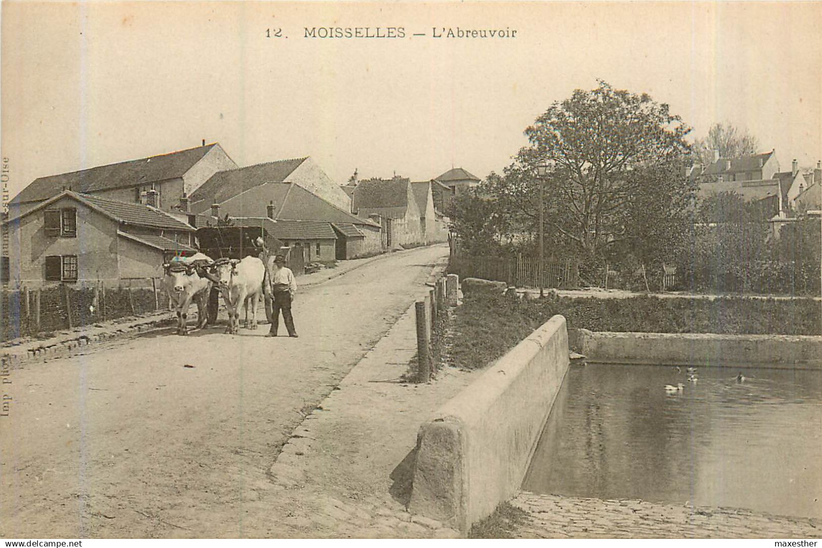 MOISSELLES l'abreuvoir