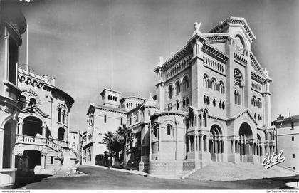 MONACO - Cathédrale Notre Dame Immaculée - architecture romano byzantin - place - rues - gargouilles - carte postale
