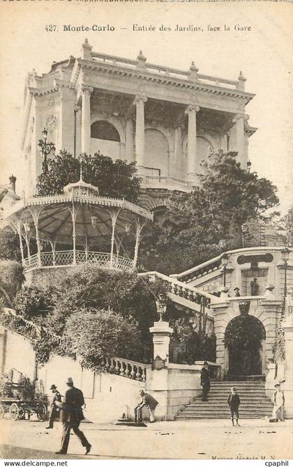 CPA Monte-Carlo — Entrée des Jardins face la gare