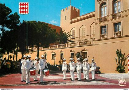 CPM LA PRINCIPAUTÉ DE MONACO La relève de la Garde devant le Palais Princier