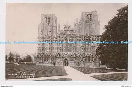 C012222 13752. Wells Cathedral. West Front. Dowman Woodhams. Wells No. 20