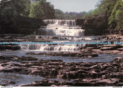 D131985 Yorkshire Dales National Park Aysgarth Lower Fall Wensleydale Yorkshire