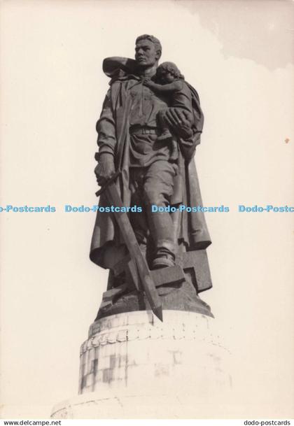 D278483 Sowj Ehrenmal Berlin Treptow