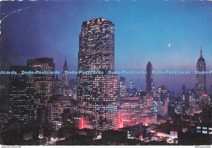 D285077 New York City Night Falls on Midtown Manhattan Manhattan Post Card Pub C