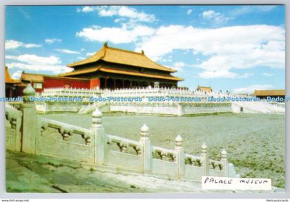 D320098 Beijing Palace Museum. Postcard