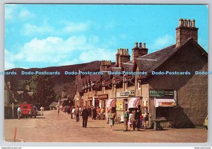 L342165 Braemar Aberdeenshire The White Heather