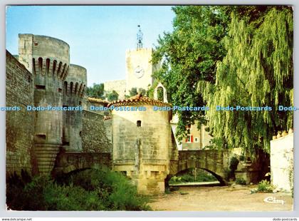 L349117 Pernes les Fontaines Vaucluse Les Remparts et la Tour de l Horloge Cim 1