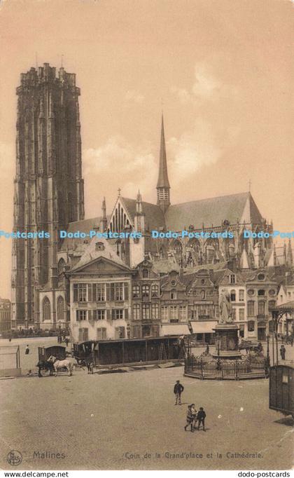 R212006 Nels Malines Coin de la Grand place et la Cathedrale Nels Serie Malines