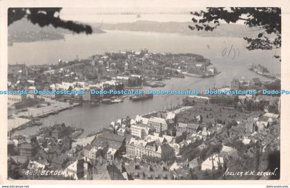 R290548 1389 Bergen Atelier K K Bergen