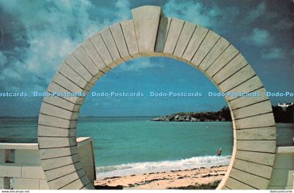 R440382 A typical Bermuda Moongate Bermuda Lusterchrome Tichnor Bros Tropic Trad