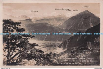 R700700 La Vallee du Rhone. Chemin. Catonge. et Montagnes de Bagnes. Vue Prise d