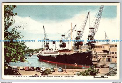 R768046 Gothenburg S S Suecia S S Britannia at the London Pier Swedish Lloyd Han