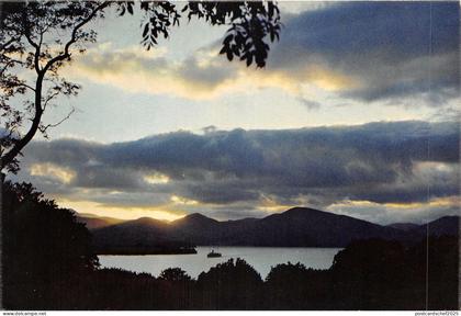 uk46856 sunset over loch lomond dunbartonshire scotland uk
