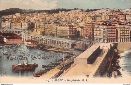 B167 Algeria Algiers General View Port Boats vintage postcard