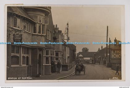 C033657 Southampton Station Rd Totton Station Hotel RP Symes 1914