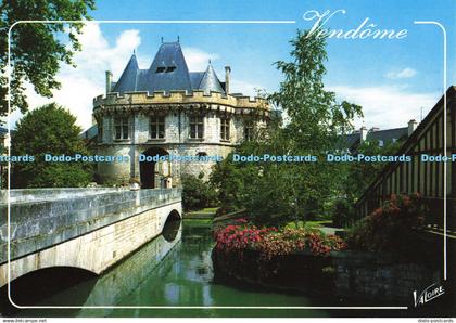 D140352 Vendome La Vallee du Loir Vendome Loir et Cher Le pont sur le Loir et la