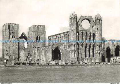 D200714 Elgin Cathedral from the East Crown