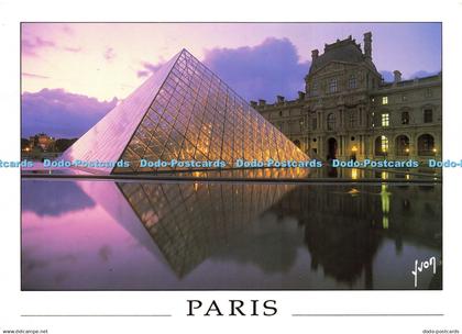 D209915 Paris Etablissement Public du Grand Louvre La Pyramide Illuminee Yvon 19