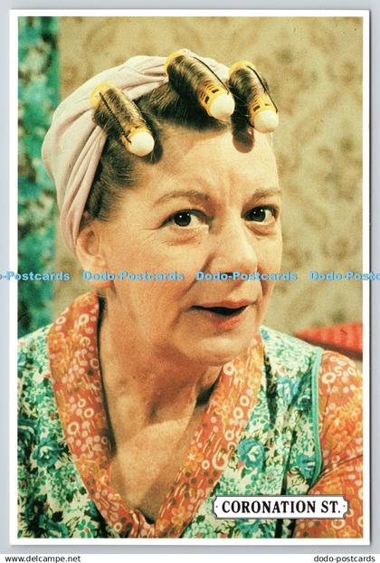 D326224 Hilda Ogden. Karizzma Enterprises. England. Coronation Street. Granada P