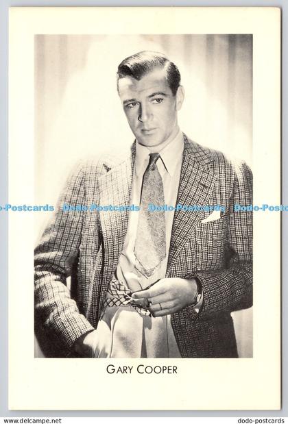 L343217 Gary Cooper Hollywood Heroes 2 James Gardiner England