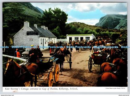 L357859 Ireland Killarney Kate Kearney Cottage entrance to Gap of Dunloe John Hi