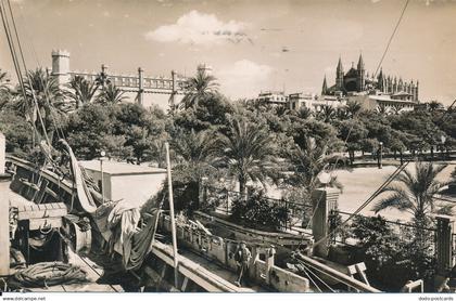 PC30200 Mallorca. Palma. Catedral y La Lonja desde los Astilleros. Palma