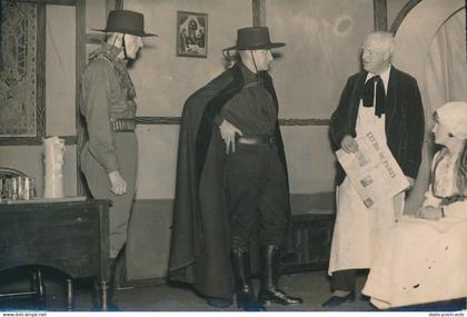 PC59503 Old Postcard. A Scene. Three Mens and Woman