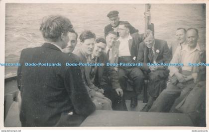 R006260 Old Postcard A Mens Company