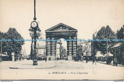 R013635 Bordeaux Porte d Aquitaine No 19 B Hopkins