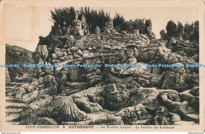 R027674 Cote d Emeraude Rotheneuf Les Rochers Sculptes La Famille des Rotheneuf