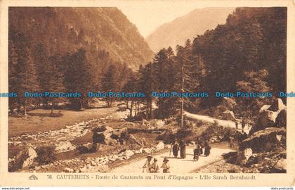 R044300 Cauterets. Route de Cauterets au Pont d Espagne. L Ile Sarah Bernhardt
