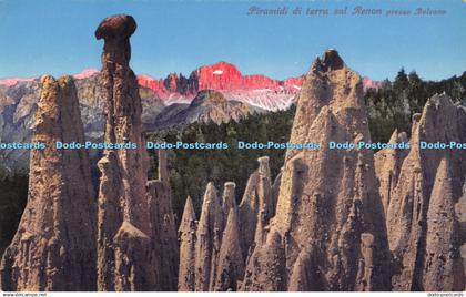 R194408 Piramidi di terra sul Renon presso Bolzano Ed Stab fot Lor Franzi