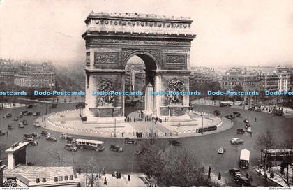 R485044 19 Paris Place de lEtoile Glatigny 1954