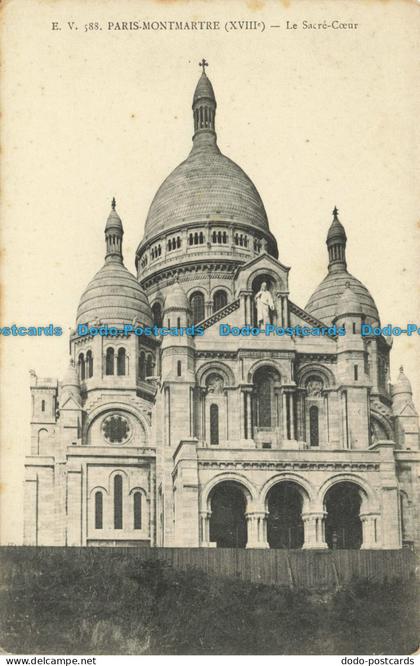 R634433 Paris Montmartre. Le Sacre Coeur